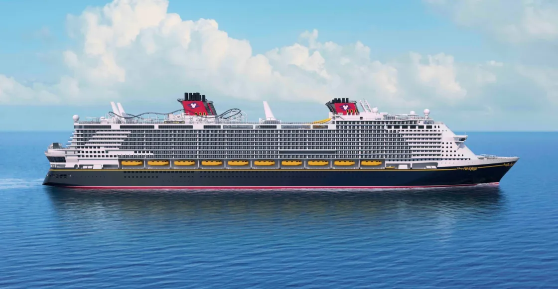 Disney-Adventure_Ship